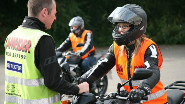 how to pass your motorcycle test